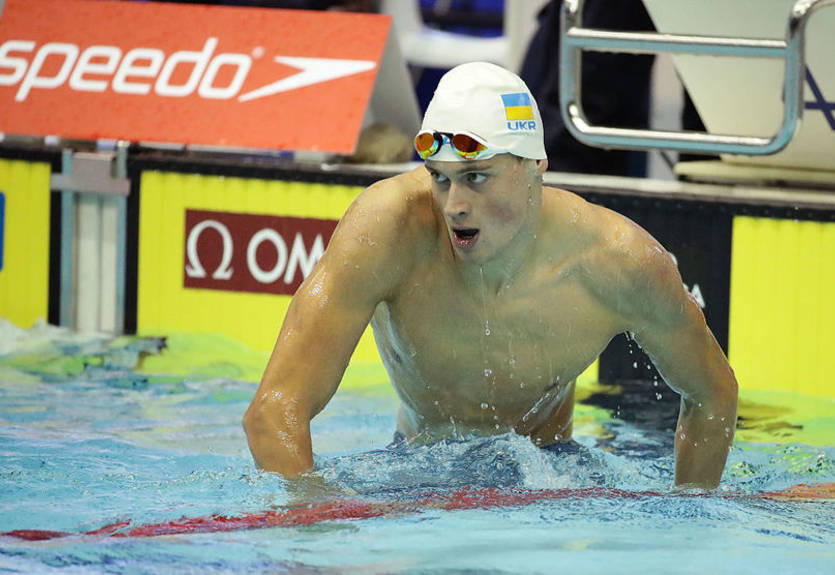Украинский пловец Романчук выиграл золото на турнире в Милане
