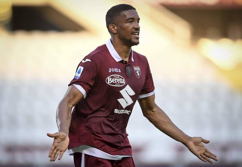 Ювентус объявил о трансфере защитника Торино