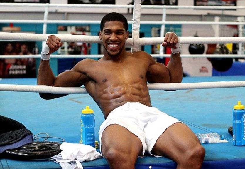 Джошуа увеличил свою ставку в 25 раз, угадав победу Уайта