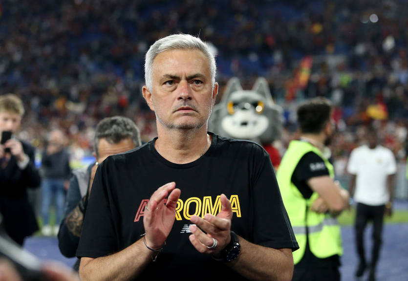 Вона сказала "Так": Моурінью став свідком освідчення