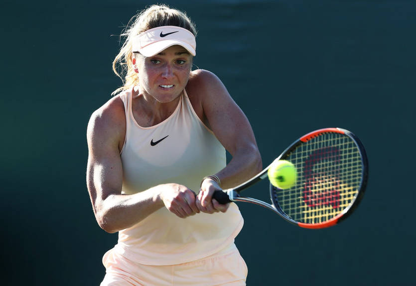 Свитолина в двух сетах обыграла Барти в Майами