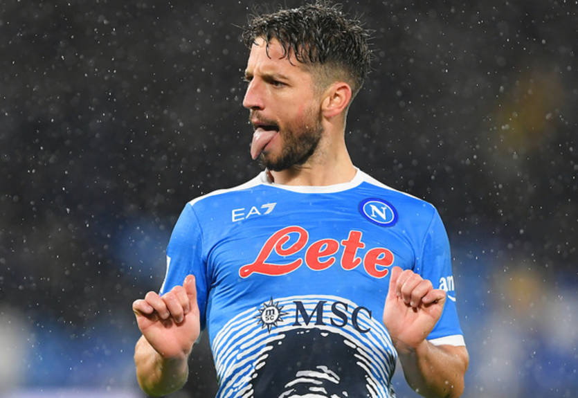 Наполі оголосив про відхід найкращого бомбардира в історії клубу