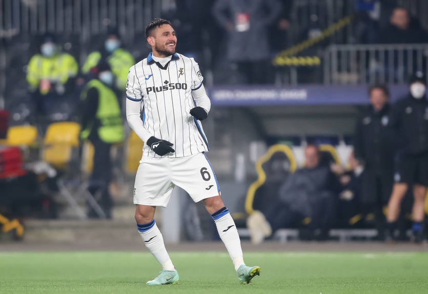 Одноклубника Малиновского отстранили из-за допинга Одноклубника Малиновского отстранили из-за допинга