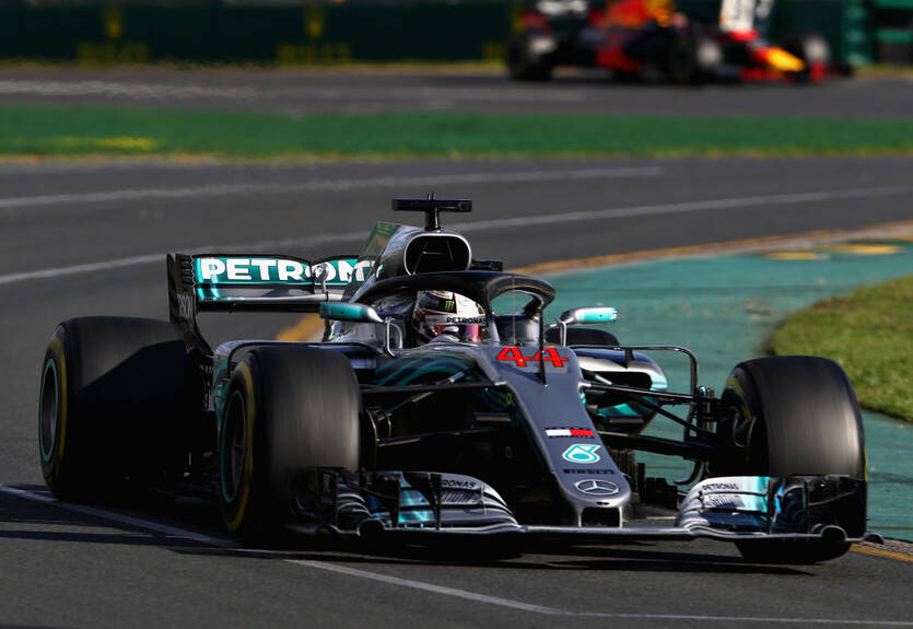 Мерседес готовится к плотной борьбе с Феррари на Гран-при Бахрейна