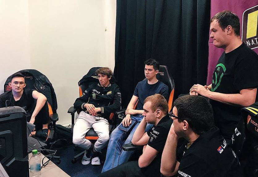 Mineski оставила Na'Vi за бортом топ-8 рейтинга Dota Pro Circuit Mineski оставила Na'Vi за бортом топ-8 рейтинга Dota Pro Circuit