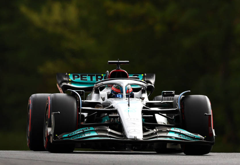 Гран-прі Угорщини: Расселл завоював свій перший поул у кар'єрі, випередивши обидві Феррарі Гран-прі Угорщини: Расселл завоював свій перший поул у кар'єрі, випередивши обидві Феррарі