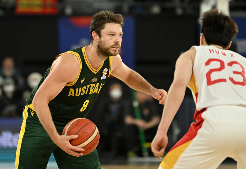 Чемпион НБА 2016 года стал одноклубником Леня