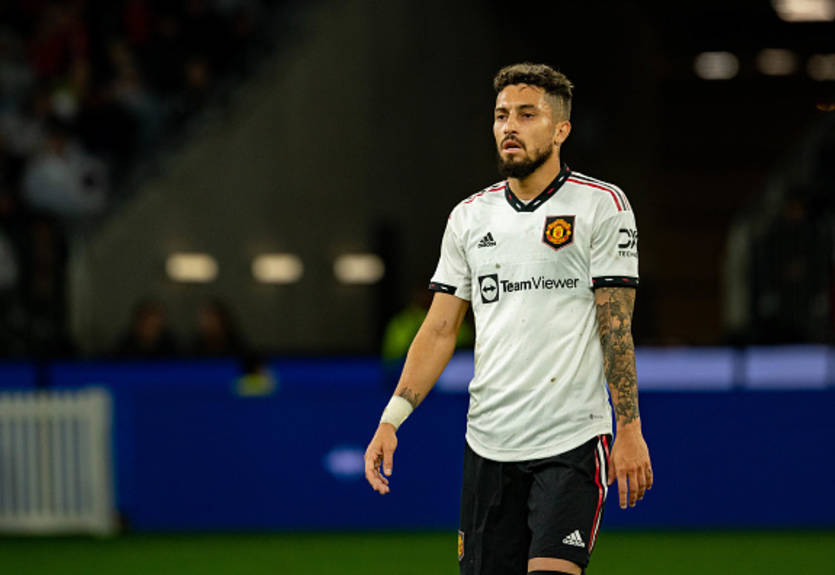 Севілья може посилитися захисником Манчестер Юнайтед Севілья може посилитися захисником Манчестер Юнайтед