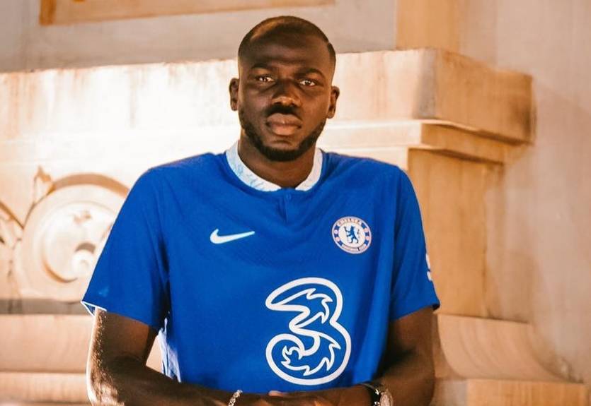 Честь и гордость: Кулибали позвонил Терри, чтобы попросить взять футболку в Челси с легендарным номером