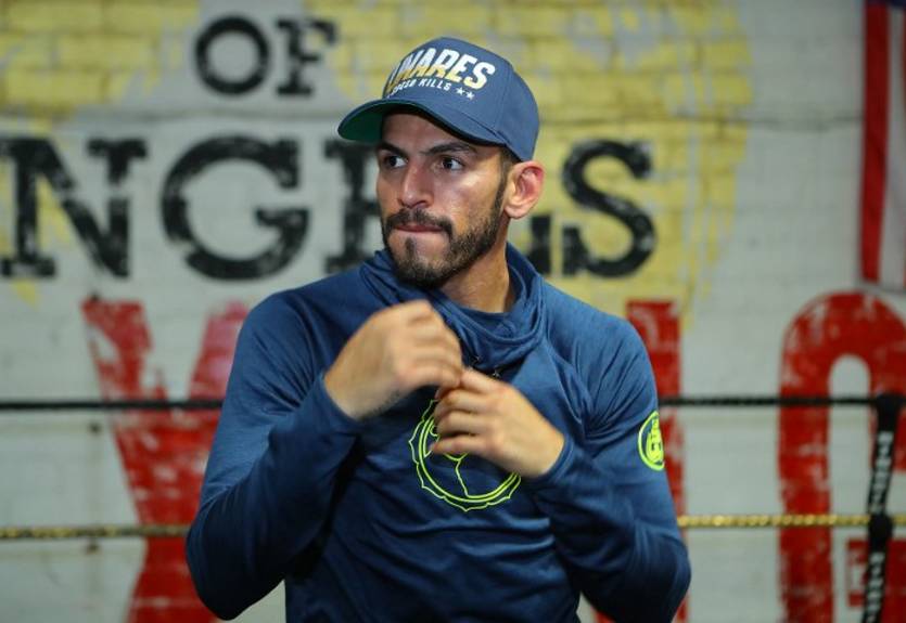 Линарес: Ломаченко столкнется с боксером, в два раза больше его Линарес: Ломаченко столкнется с боксером, в два раза больше его