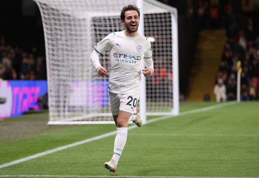 ПСЖ вступил в гонку за хавбека Манчестер Сити