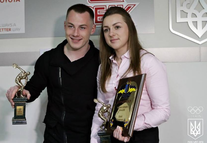 Радивилов и Варвинец получили свои награды Лучшего спортсмена месяца