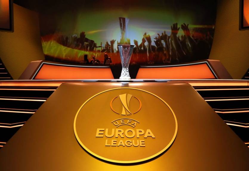 Определились пары 1/2 финала ЛЕ