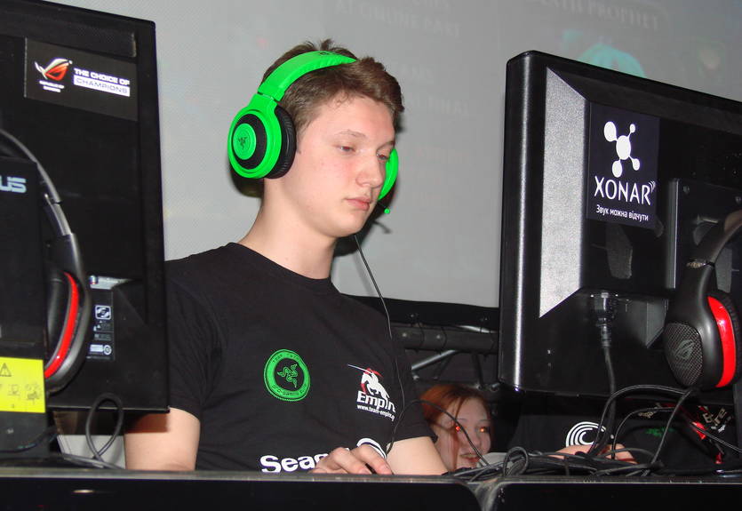 Resolut1on присоединился к VGJ.Storm