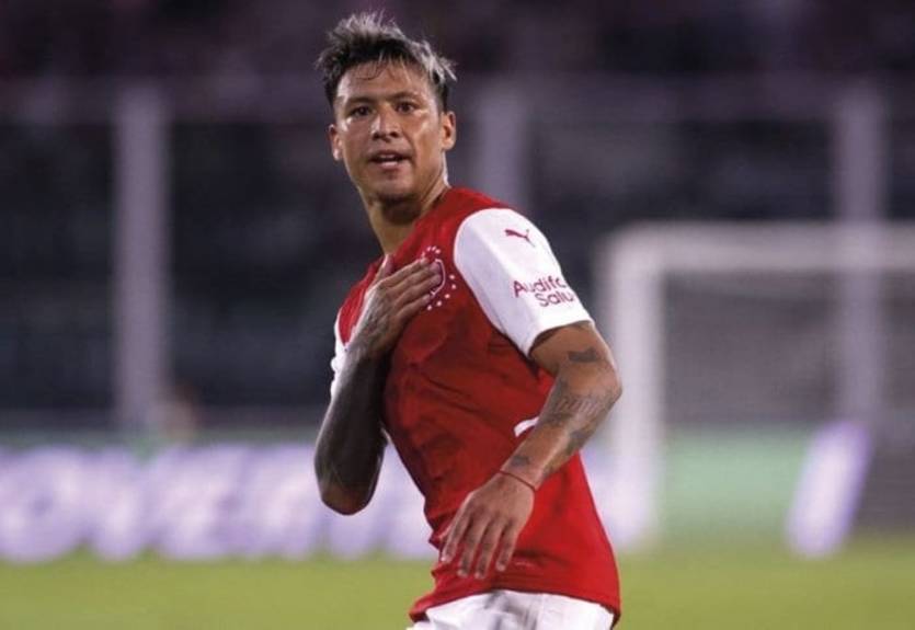 Дніпро-1 підписав контракт із аргентинським хавбеком