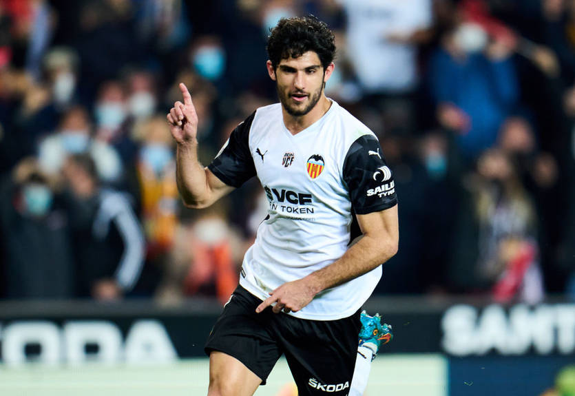 Вулвергемптон домовився про купівлю португальського вінгера Валенсії