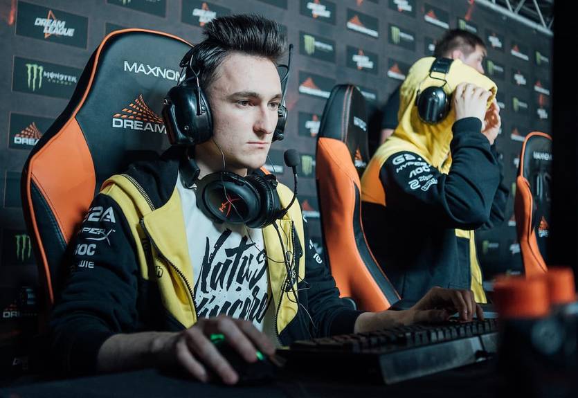 NaVi вилетіли з PGL Major Darlington 2022, поступившись російській Team Spirit