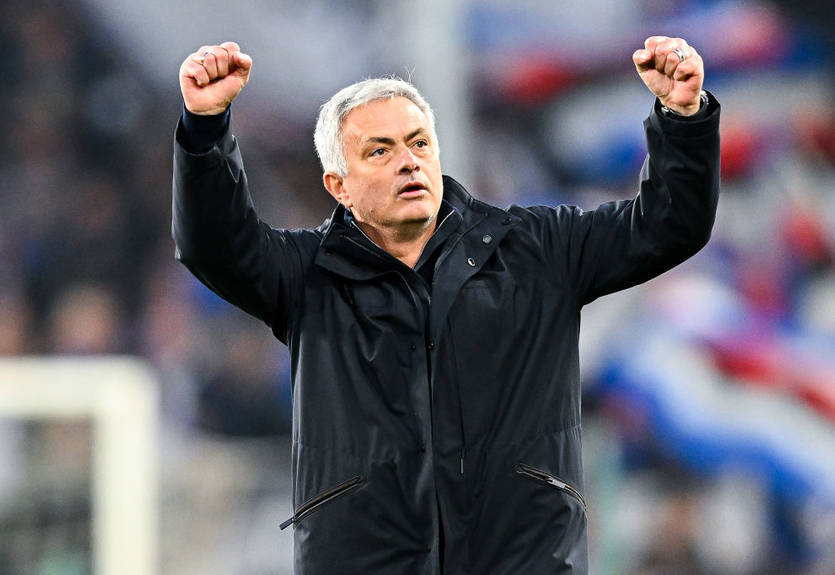 Моуринью: Украинцы демонстрируют, насколько они сплоченные, смелые и дружные