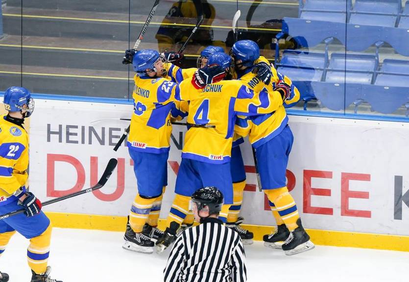 Хоккей: Украина обыграла Италию на домашнем чемпионате мира U-18