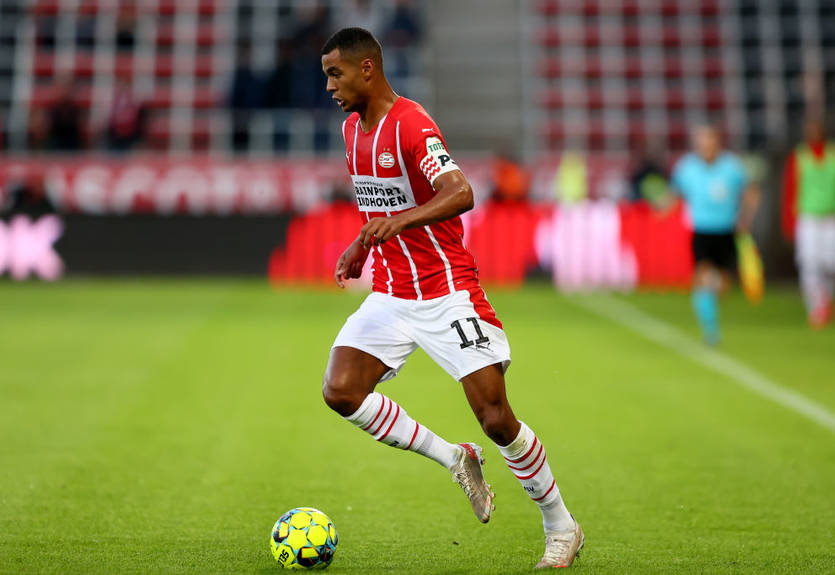 Манчестер Юнайтед переключив свій інтерес на вінгера ПСВ Манчестер Юнайтед переключив свій інтерес на вінгера ПСВ