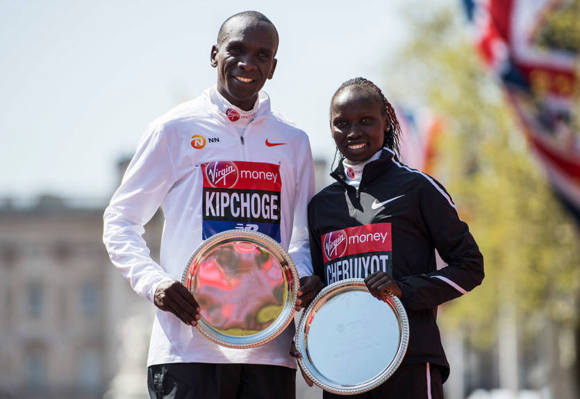 Кениец Кипчоге выиграл Лондонский марафон