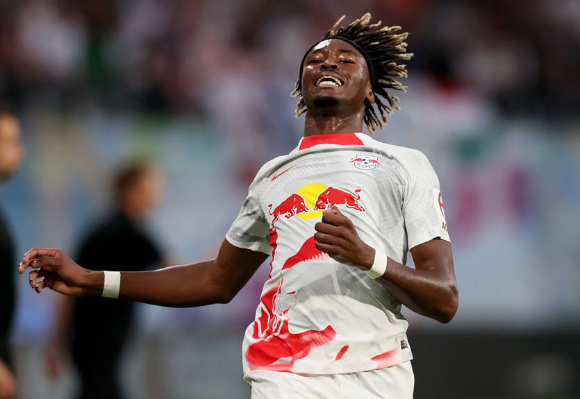 ПСЖ намерен подписать защитника РБ Лейпциг