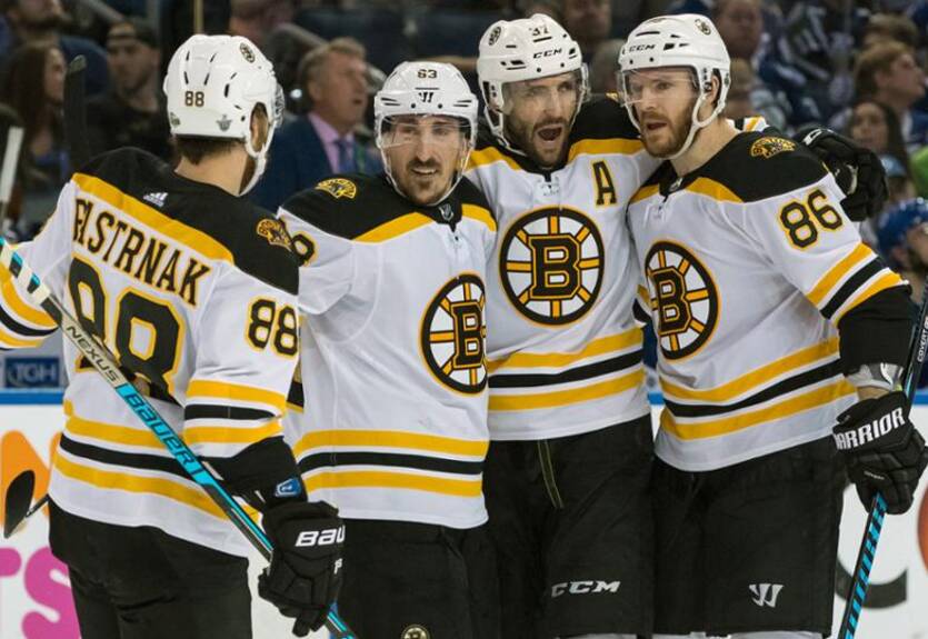 Кубок Стэнли: Бостон разгромил Тампу, Вегас уступил Сан-Хосе во втором овертайме