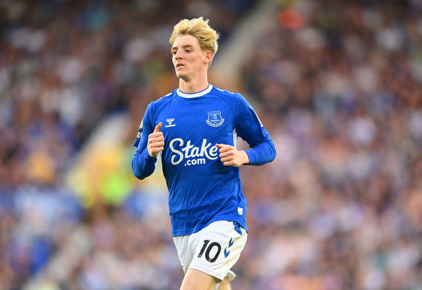 Эвертон отклонил многомиллионное предложение Челси по своему игроку