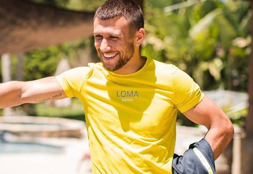 Ломаченко пожонглировал мячиками во время тренировки