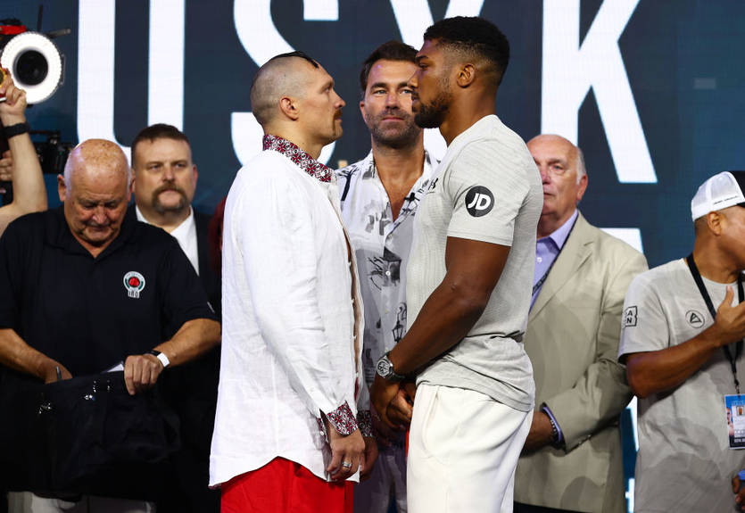 Стало відомо, хто розсудить Усика та Джошуа в реванші