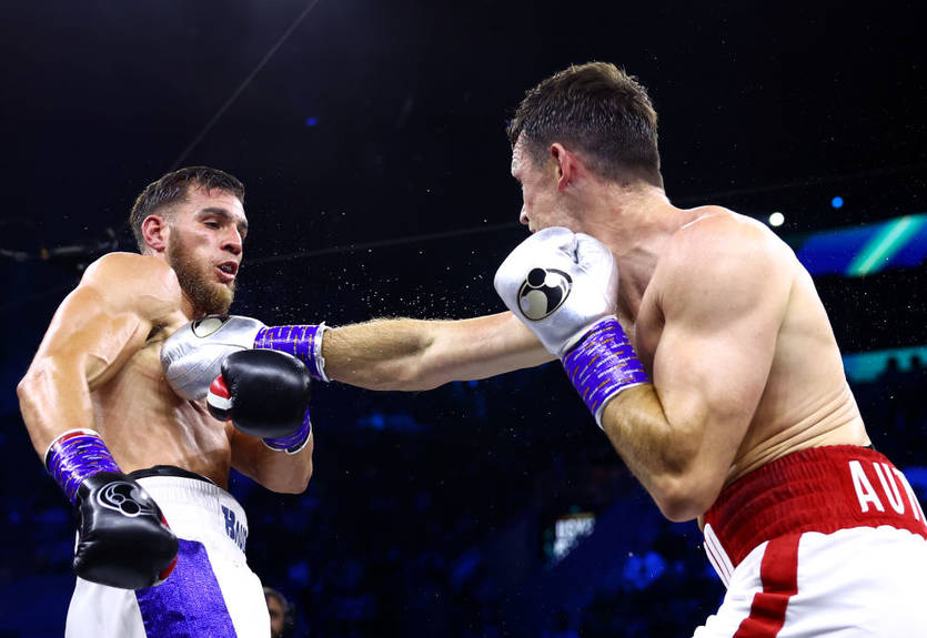 Сміт - Бодерлік: відео найкращих моментів бою