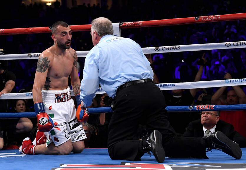 Мартиросян посоветовал Альваресу бежать от Головкина