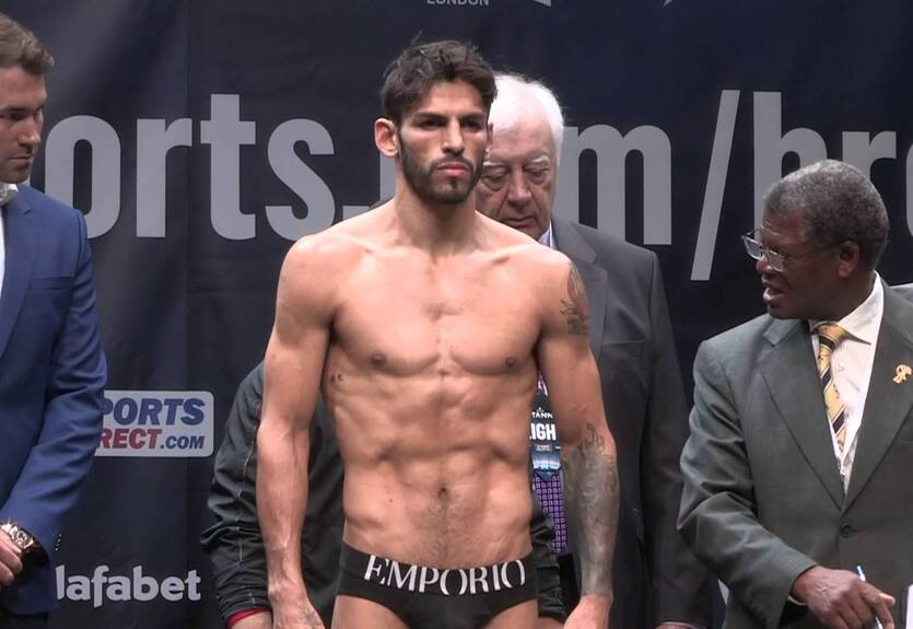 Линарес пообещал, что не сдастся по ходу боя с Ломаченко Линарес пообещал, что не сдастся по ходу боя с Ломаченко