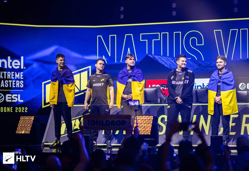 NaVi поднялись на первое место рейтинга HLTV NaVi поднялись на первое место рейтинга HLTV