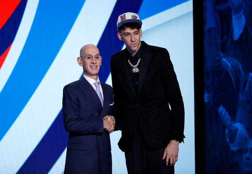 Другий номер драфта-2022 отримав травму під час зіткнення з ЛеБроном Другий номер драфта-2022 отримав травму під час зіткнення з ЛеБроном