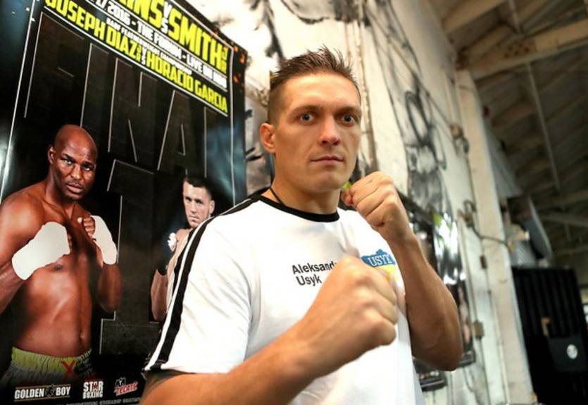 Усик: Люди не понимают, насколько хорош Ломаченко