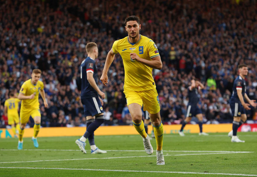 Яремчук прибыл в Бельгию для подписания контракта с Брюгге