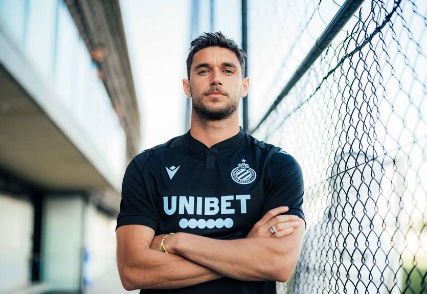 Яремчук официально стал игроком Брюгге