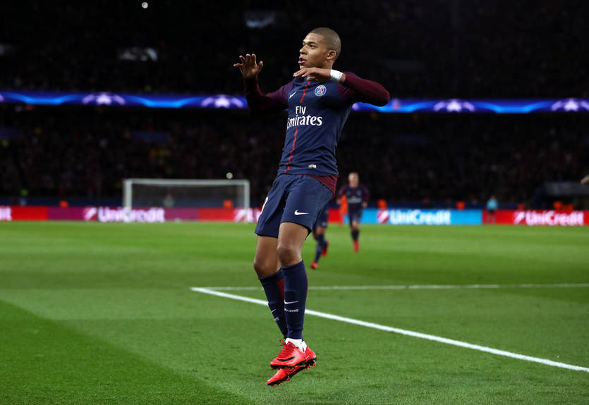 Мбаппе приобрел огромного Кинг-Конга, предложив больше Неймара на аукционе