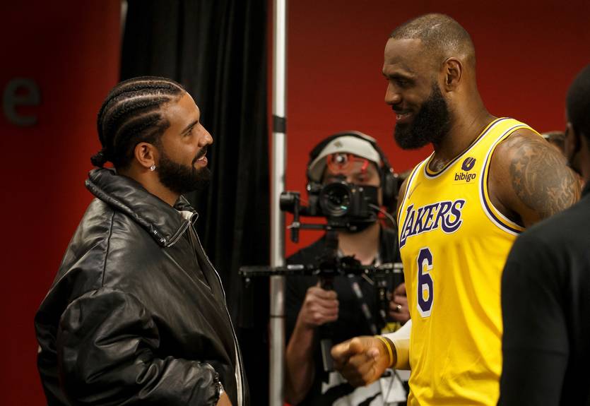 Звезда НБА ЛеБрон Джеймс и известный рэпер Дрейк стали инвесторами топового футбольного клуба