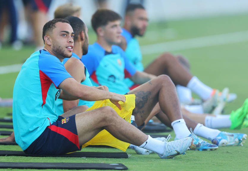 Травма Флоренці змусила Мілан орендувати гравця Барселони Травма Флоренці змусила Мілан орендувати гравця Барселони