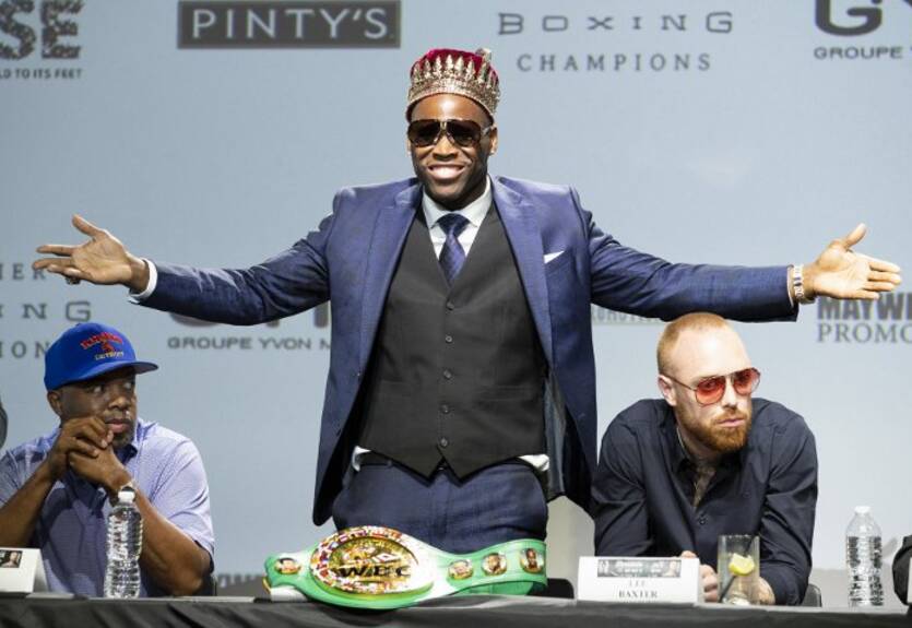 Стивенсон пришел на пресс-конференцию перед боем с Джеком в короне Стивенсон пришел на пресс-конференцию перед боем с Джеком в короне