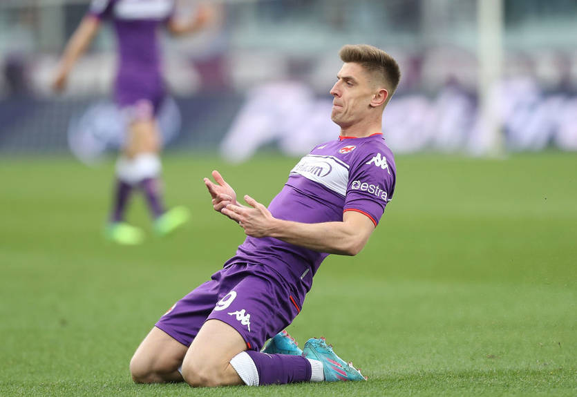 Претендент на Довбика усилился польским форвардом