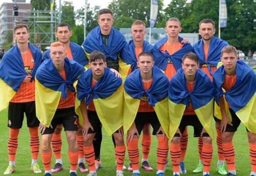 Шахтер презентовал форму на сезон-22/23