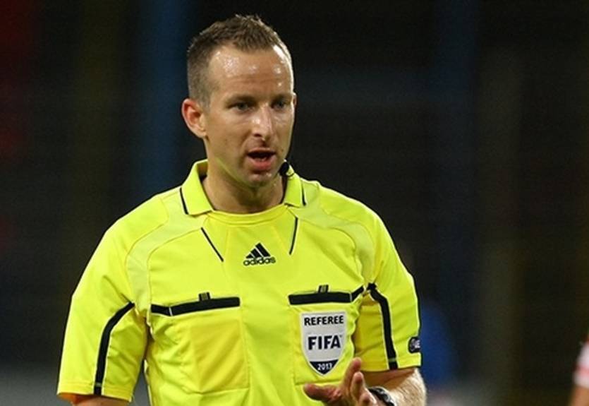 Угорська бригада арбітрів обслужить матч Фенербахче - Динамо Угорська бригада арбітрів обслужить матч Фенербахче - Динамо