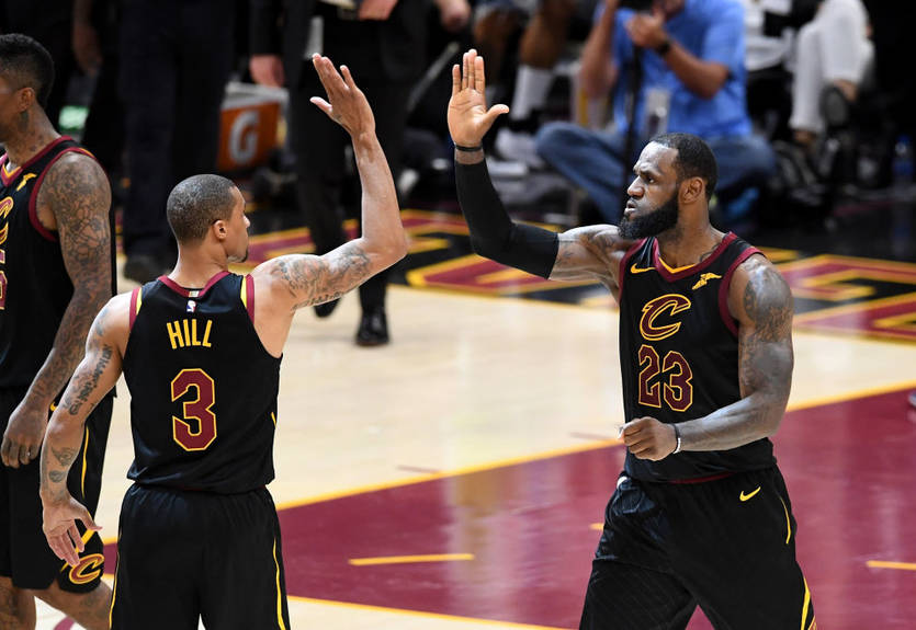 НБА: Кливленд выиграл дома у Бостона и сравнял счет в серии