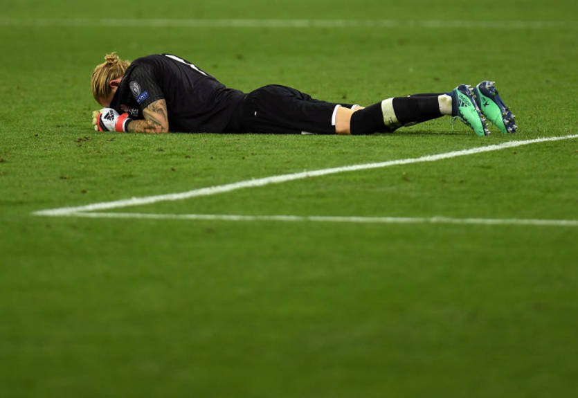 Родился без рук: фанаты подправили страницу Кариуса в Википедии