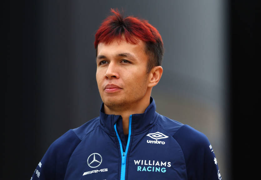 У Албона возникли осложнения после операции на аппендиксе