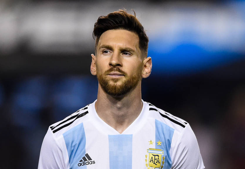 Месси устроили фотосессию с козами для рекламы новых бутс