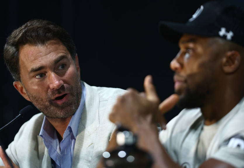 "Давно хотел этот бой": Промоутер подтвердил, что Джошуа согласился на поединок с Фьюри "Давно хотел этот бой": Промоутер подтвердил, что Джошуа согласился на поединок с Фьюри